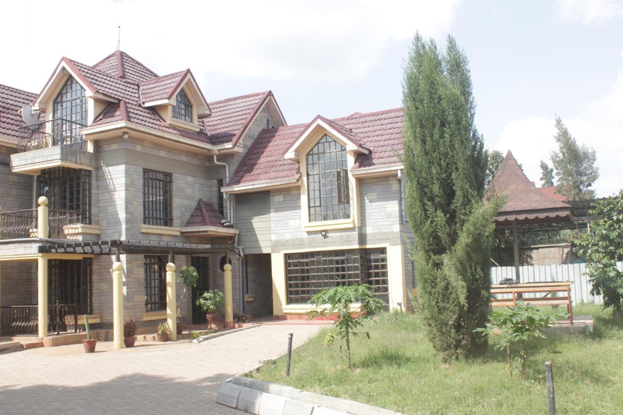 SyokimauEshborns House - Near Jkia住宿加早餐旅馆 外观 照片